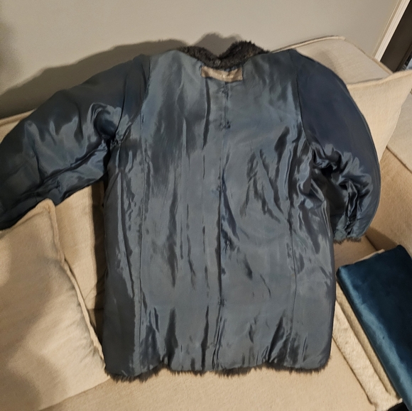Natural Fur Coat by Neiman Marcus. Vintage Blue/Green Fendi. Size small. - Picture 14 of 14